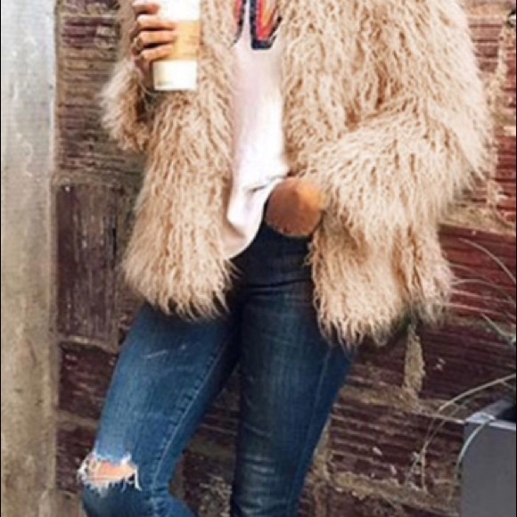 Jackets & Blazers - White Faux Fur Shaggy Vest